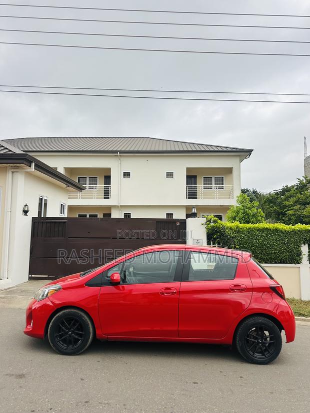 Toyota Yaris SE Hatchback 5dr 2016 Red