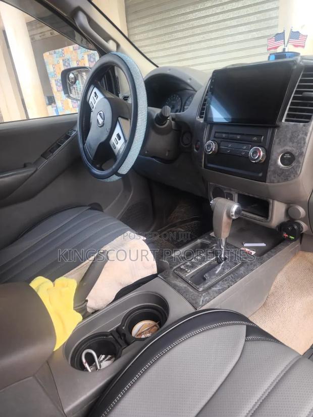 Nissan Frontier 2014 Blue
