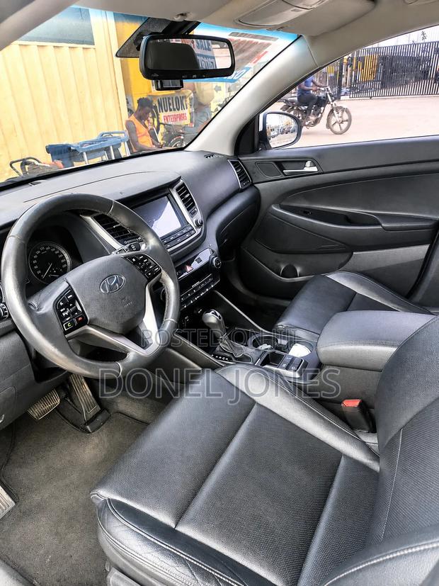 Hyundai Tucson Eco FWD 2017 White