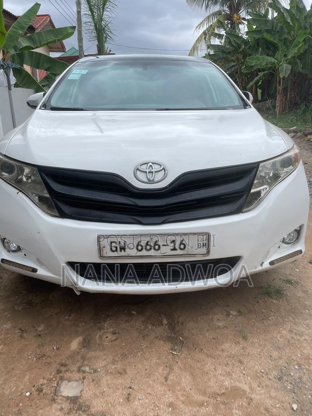 Toyota Venza 2009 White