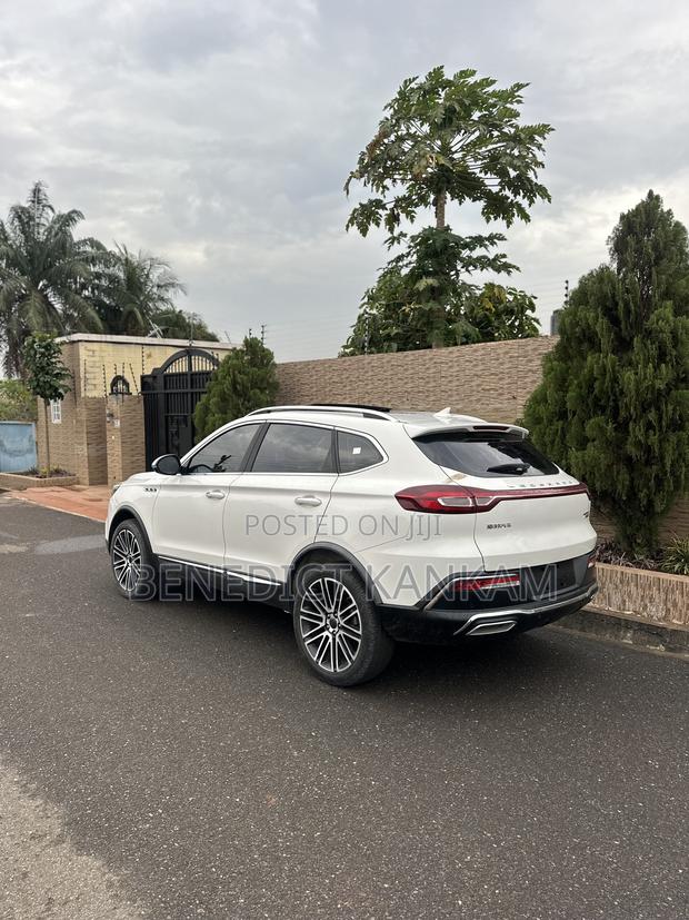 Jetour X70 Plus 1.5 7-Seater FWD 2022 White