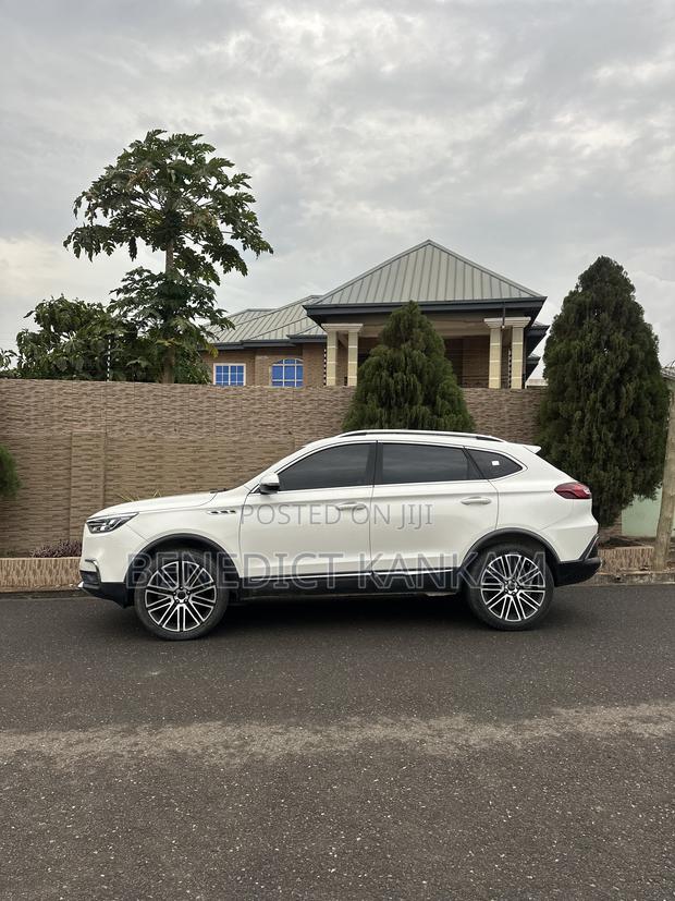 Jetour X70 Plus 1.5 7-Seater FWD 2022 White