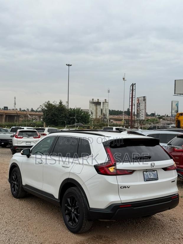 Honda CR-V 2026 White