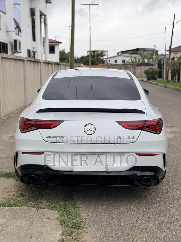 Mercedes-Benz CLA-Class AMG CLA 35 4MATIC Sedan 2022 White