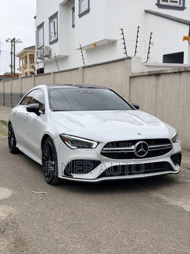 Mercedes-Benz CLA-Class AMG CLA 35 4MATIC Sedan 2022 White