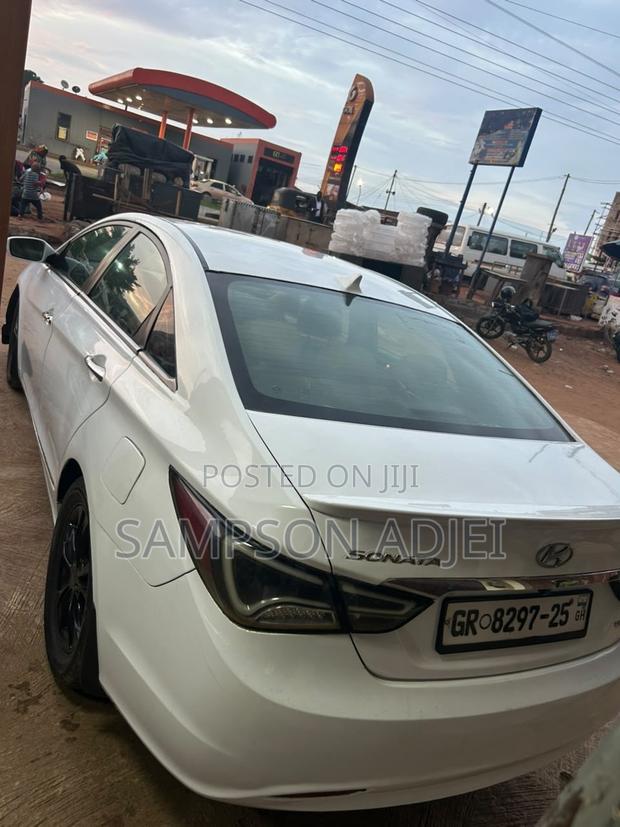 Hyundai Sonata 2013 White