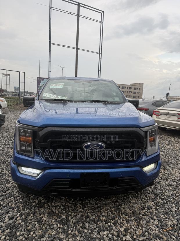Ford F-150 2023 Blue
