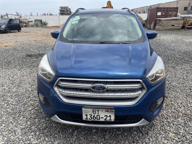 Ford Escape SE 4x4 2017 Blue