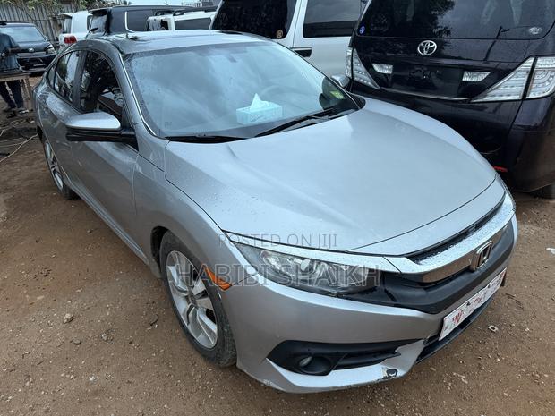 Honda Civic Touring 4dr Sedan (1.5L 4cyl) 2016 Silver