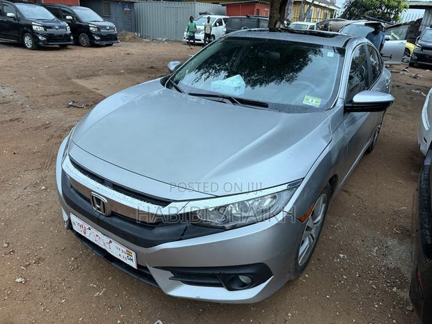 Honda Civic Touring 4dr Sedan (1.5L 4cyl) 2016 Silver
