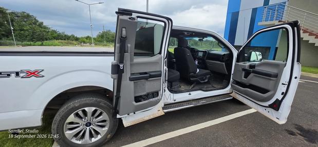 Ford F-150 XL 4x2 SuperCab Styleside 6.5 ft. box 145 in. WB 2017 White