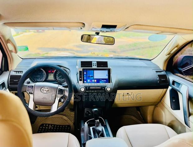 Toyota Land Cruiser Prado 2015 Black