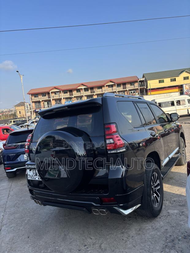 Toyota Land Cruiser Prado 2.7 i 2012 Black