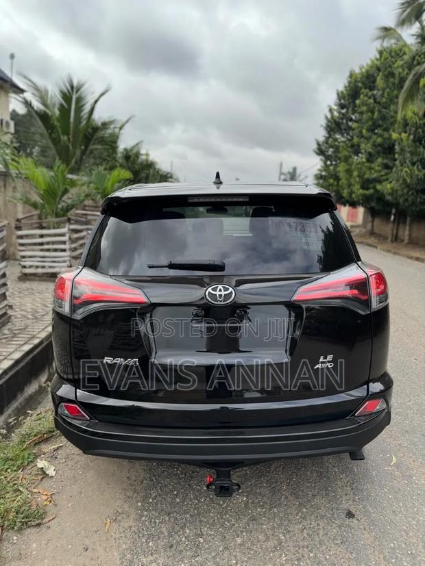 Toyota RAV4 2018 Black