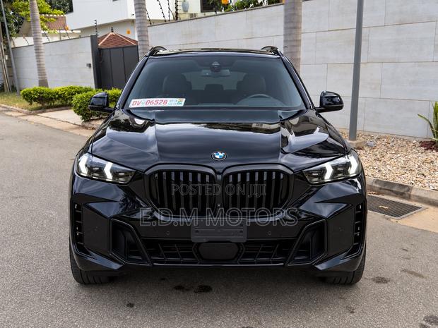 BMW X5 xDrive40i Sports Activity Vehicle 2025 Black