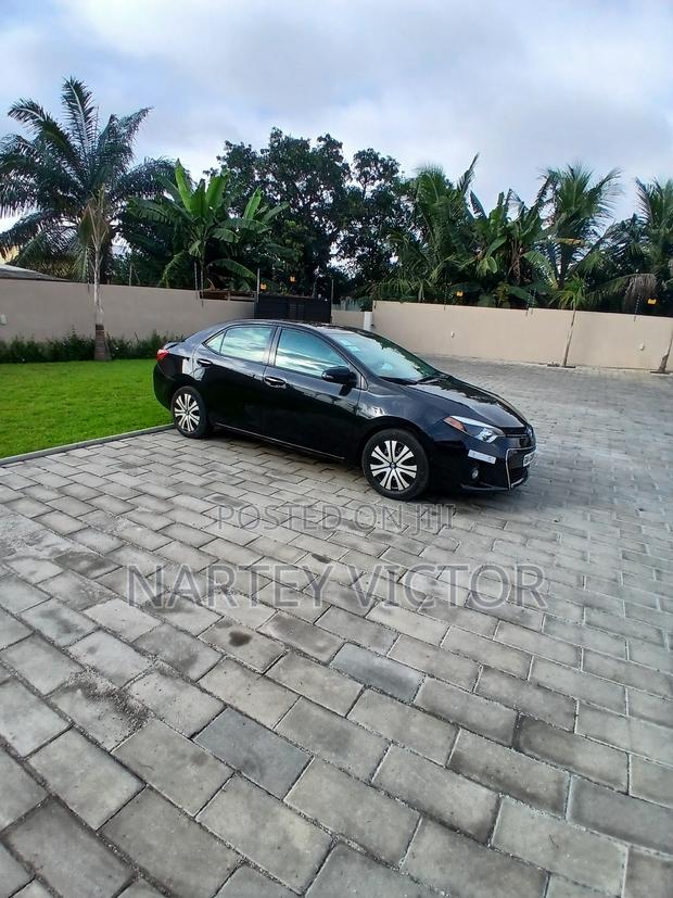 Toyota Corolla 2014 Black