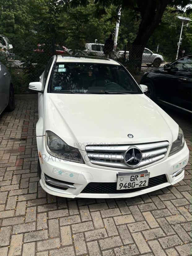 Mercedes-Benz C300 Luxury 4Matic Sedan AWD (3.5L 6cyl 7A) 2013 White