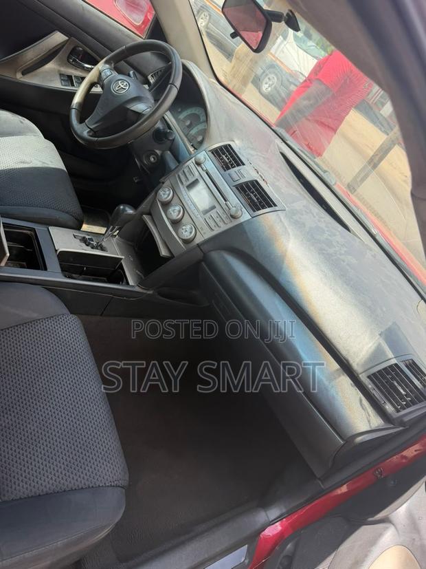 Toyota Camry 2011 Red