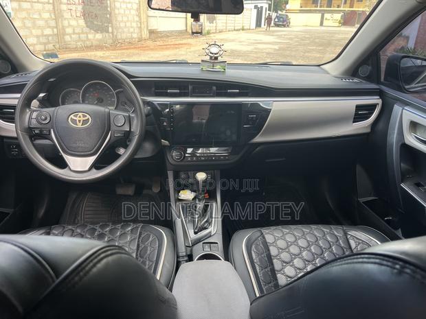 Toyota Corolla 2014 Gray