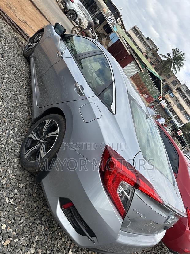 Honda Civic Sport Touring Hatchback 2018 Silver