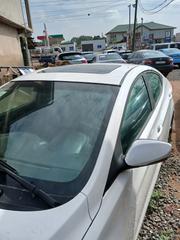 Hyundai Elantra 2015 White for sale