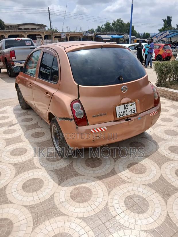Nissan March 1.2 FWD 2008 Gold