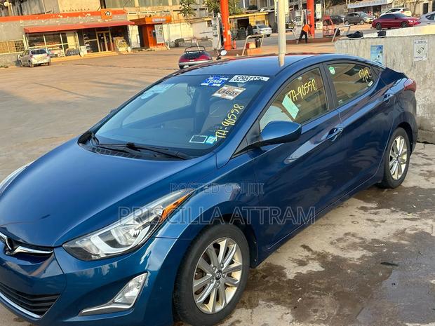Hyundai Elantra 2016 Blue