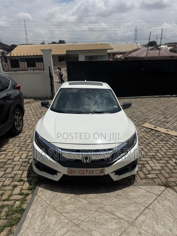 Honda Civic Touring 4dr Sedan (1.5L 4cyl) 2016 White