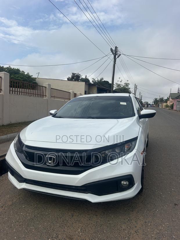 Honda Civic 2019 White