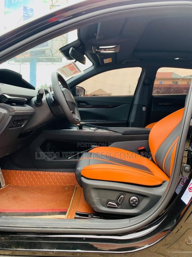 Changan UNI-V 2025 Black