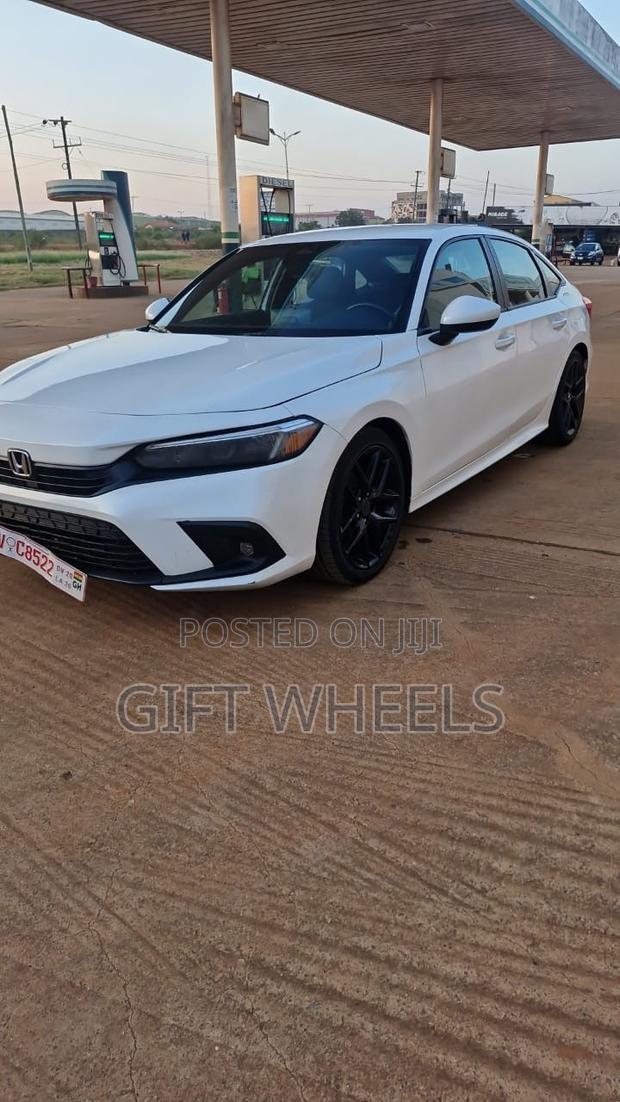 Honda Civic Sport 2022 White