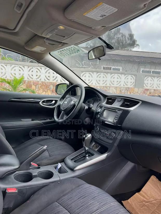 Nissan Santana 2016 White