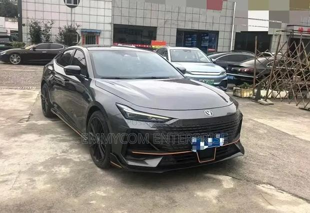 Car 2023 Black