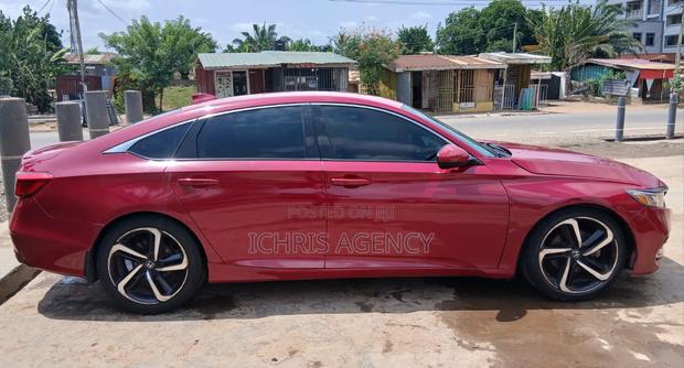 Honda Accord Sport 2.0T 2018 Red