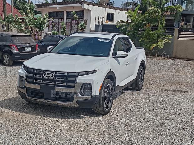 Hyundai Santa Cruz SE FWD 2025 White