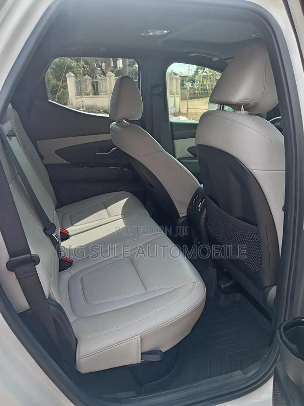 Hyundai Santa Cruz SE FWD 2025 White