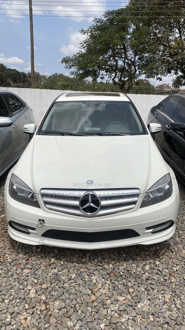 Mercedes-Benz C300 2008 White