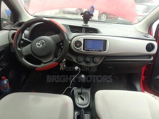 Toyota Vitz 1.5 FWD 5dr 2012 Red