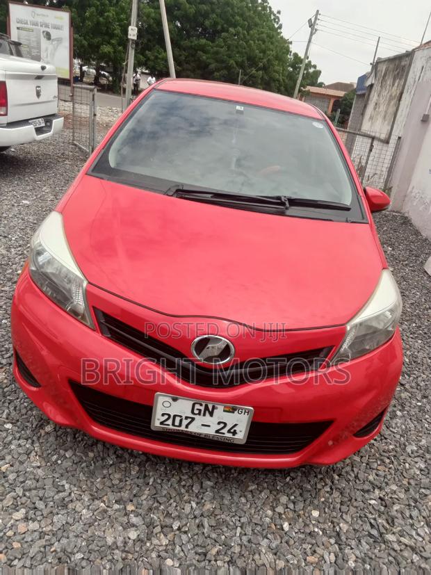 Toyota Vitz 1.5 FWD 5dr 2012 Red