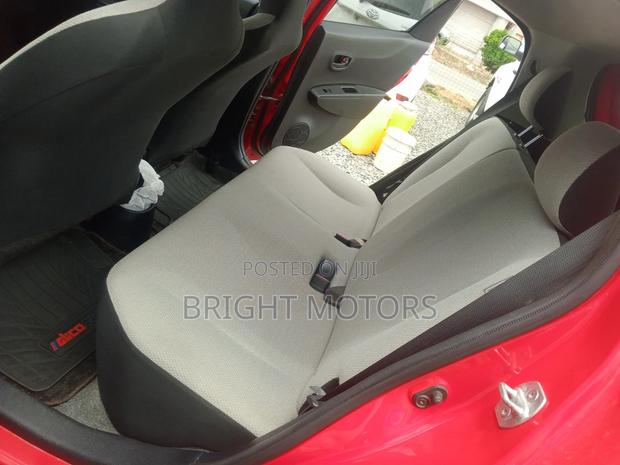 Toyota Vitz 1.5 FWD 5dr 2012 Red