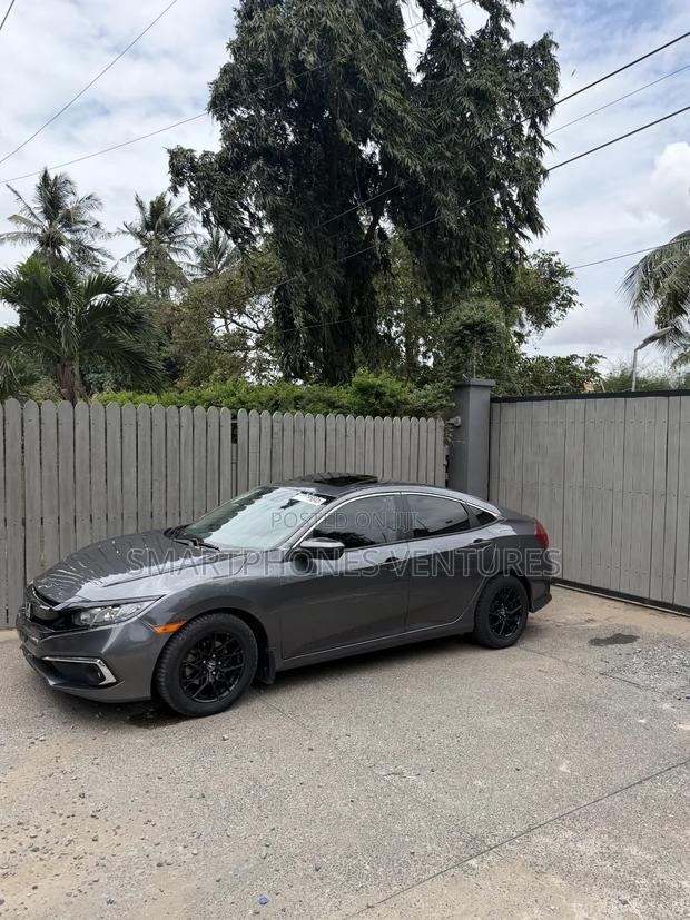 Honda Civic 2019 Gray