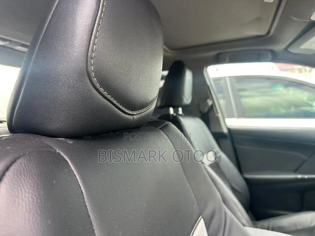 Toyota Camry SE 4dr Sedan (2.5L 4cyl 6A) 2014 Black
