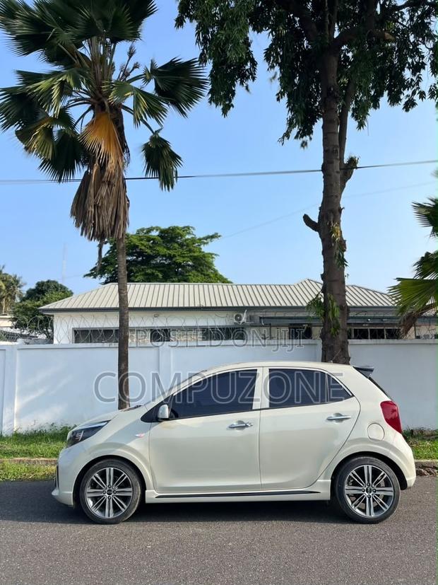 Kia Morning 2017 Beige