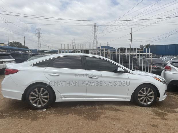 Hyundai Sonata Limited Sedan FWD (2.4L 4cyl 6A) 2017 White