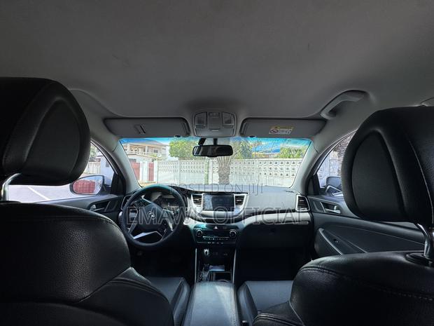 Hyundai Tucson 2016 Silver