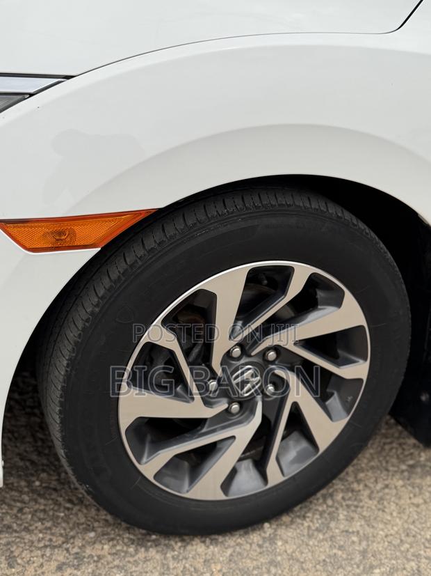 Honda Civic LX Sedan 2018 White