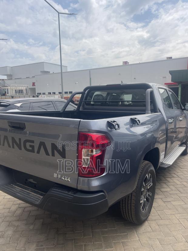 New Changan Hunter Plus 2.0 Petrol 4x4 2024 Gray