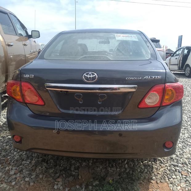 Toyota Allex 2010 Gray