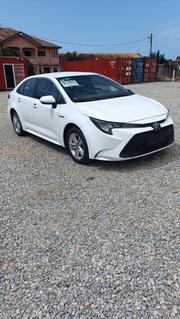 Toyota Levin Hybrid Luxury 2022 White for sale