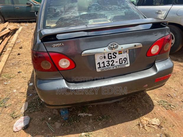 Toyota Corolla 2008 Gray